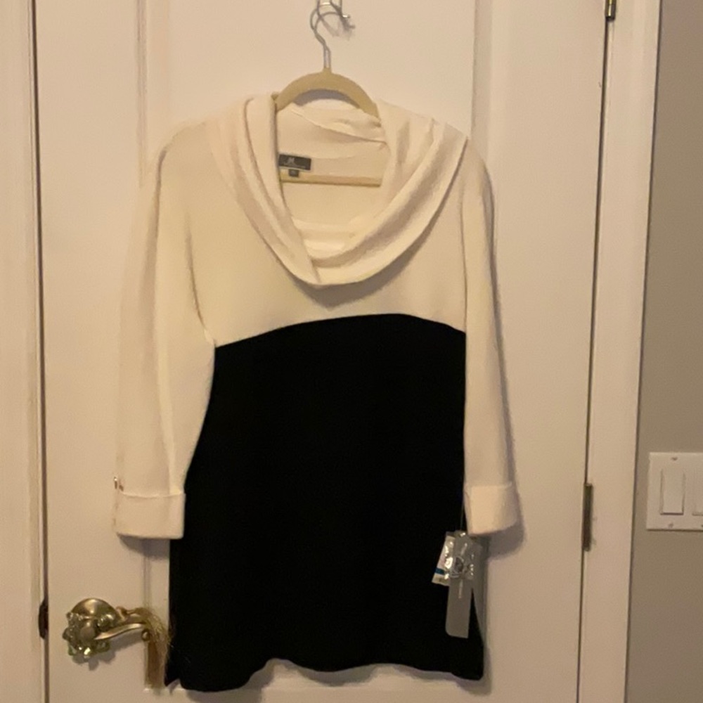 JM Collection Cowl Neck Sweater Tunic NWT